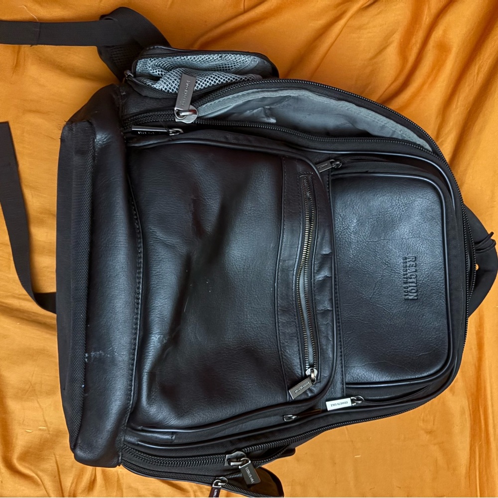 Black Men’s Leather Backpack - Kenneth Cole
